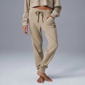 Alo Muse Sweatpants. Relax oversized fit